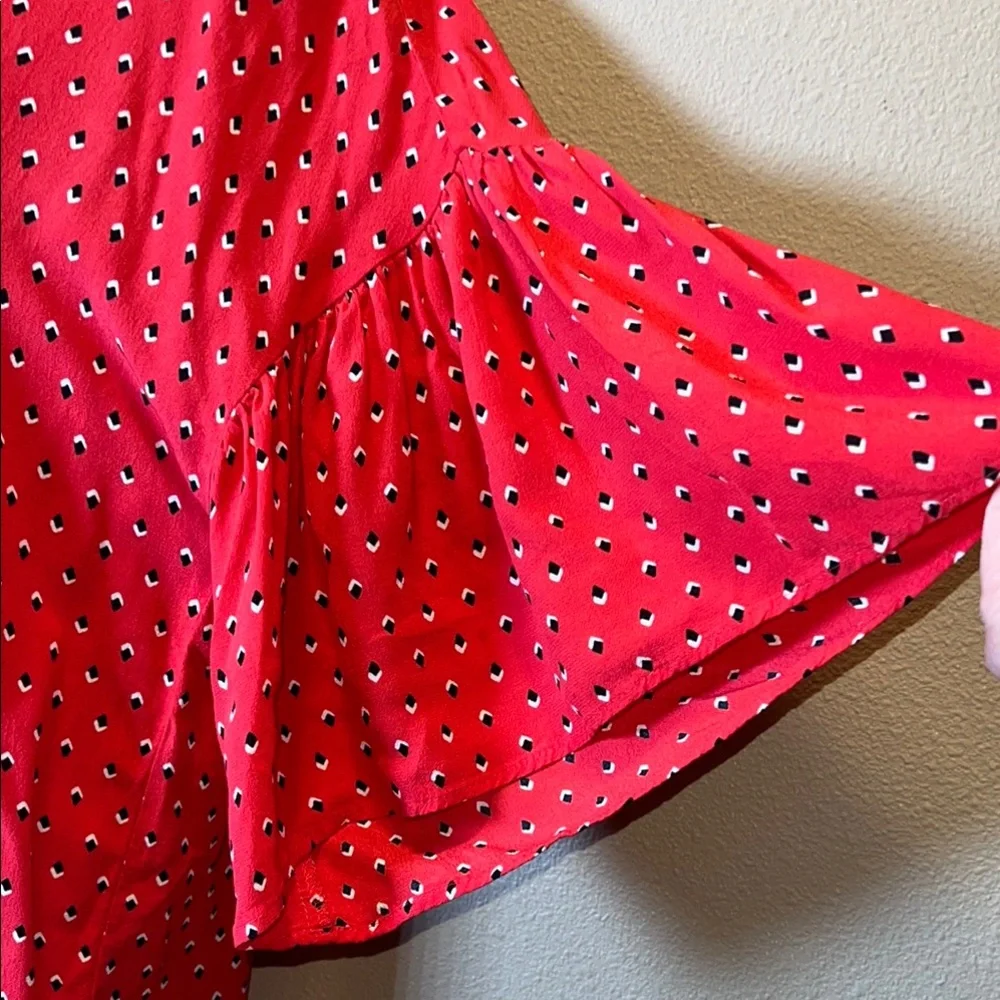 Zara Woman Women’s Red and White Puff Sleeve Blouse with Tie Front SZ Small